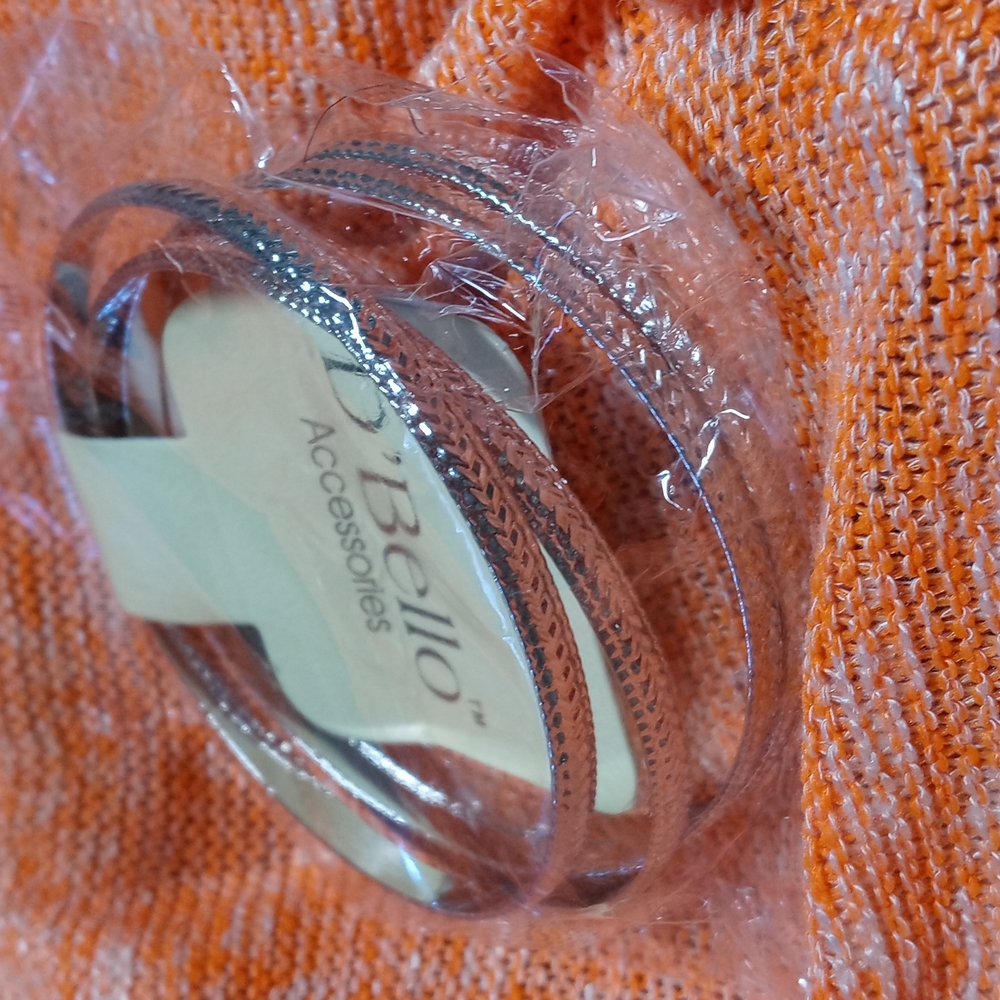 Bracelet - Picture 2 of 2